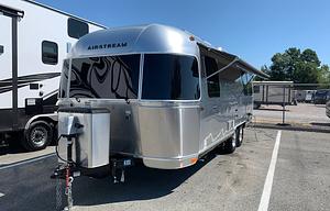 2019 Airstream RV International Signature 25FB