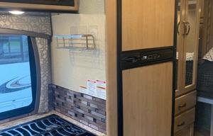 GALE - 2018 Thor Motor Coach Chateau Sprinter 24HL