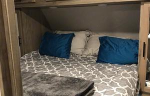2021 Cherokee Alpha Wolf 26DBH-L RV rental photo 13