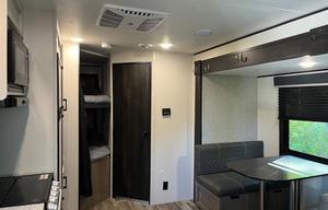 2022 Highland Ridge RV Open Range Conventional OT26BHS RV rental photo 4