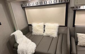 2020 Jayco Greyhawk 29MV