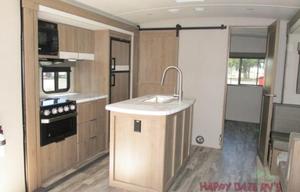 The Ultimate Family Bunkhouse Outdoor Kitchen 33ft