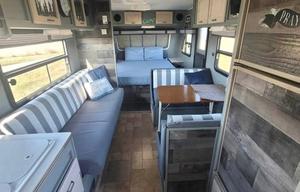 2001 Forest River RV Rockwood Mini Lite 1809 RV rental photo 9
