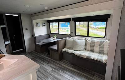NEW 2025 Jayco Bunkhouse – Sleeps 6, Pet-Friendly