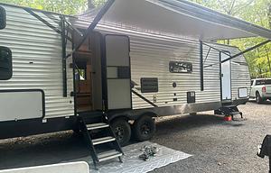 Retreat – The Ultimate Camper for Large Groups