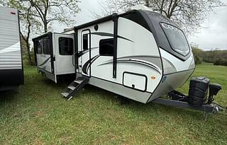 2022 Keystone RV Cougar Half-Ton 34TSB