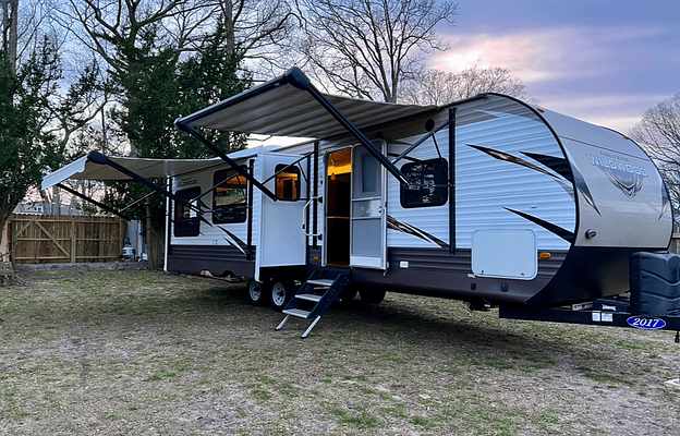 Pickup or delivery opposing slide Wildwood 27 REI