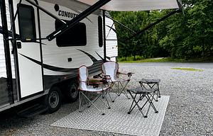 Clean Couples Camper-Delivery  or Self-Tow Option