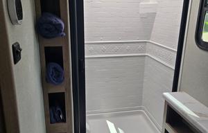Spacious bunkhouse, room for the whole family!