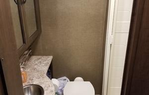 Fully Stocked 2018 Class C Bunkhouse
