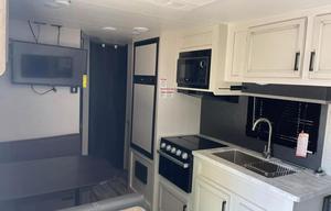 2022 Highland Ridge RV Open Range 26bhs RV rental photo 9
