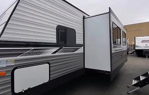 2022 Coleman The Switchback Switchback