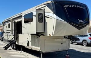 2021 Jayco Pinnacle 38FLGS