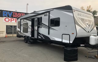 2019 Iconic 27 ft. Toy Hauler