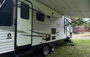 2015 Dutchmen RV Coleman Lantern Series 270RLS
