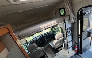 B & L's Adventure-Mobile!  Travel in STYLE!