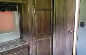 2016 Cougar 337FLS RV rental photo 7