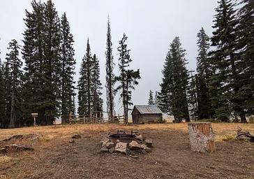 001, Loop: BUCK PARK CABIN