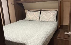 Kozy Kid Bunkhouse - 29ft / Sleeps 9
