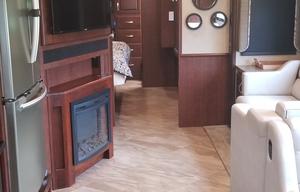 2017 Fleetwood RV Bounder 35K