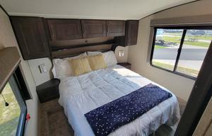 Family-friendly RV near NC beaches with delivery