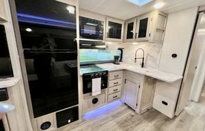 2022 Alta King Bed