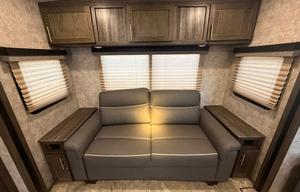 Sleeps 6 - Highland Ridge Light Spacious Trailer