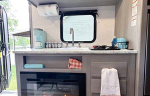 "Georgia Rambler" 2023 Coleman Lantern