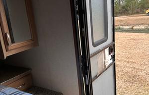 2017 Dutchmen RV Denali 2462RK