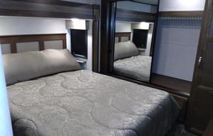 2019 Highland Ridge 427BHS Bunkhouse 5th Wheel