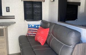 2021 CrossRoads RV Zinger Lite Bunkhouse