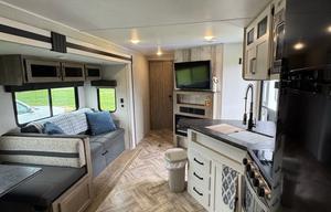 2023 Palomino Puma 32BHQS