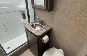 Beautiful 2024 Thor Four Winds 22e Motorhome