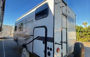 T6 2022 Winnebago Micro Minnie
