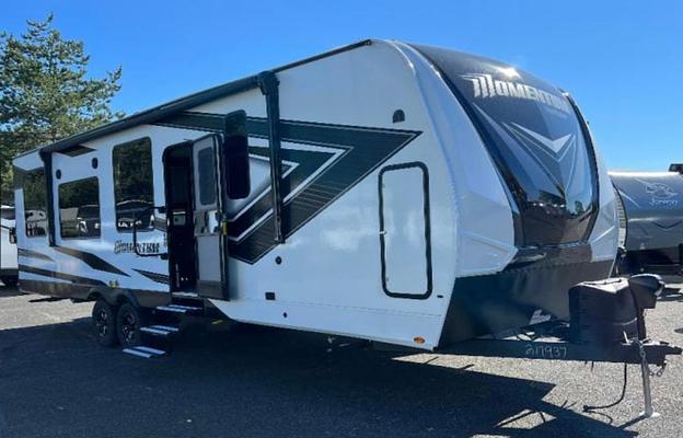 2023 Grand Design Momentum 30G