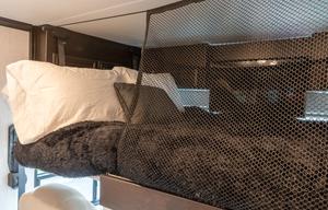 Luxury Home - King Bed, Washer/Dryer (PW17)