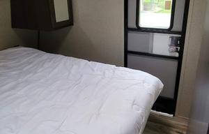 MoJo's 2019 Summerland Sleeps 10