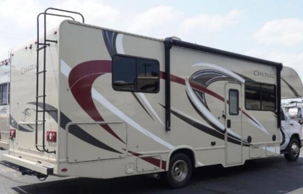 2018 Thor Motor Coach Chateau 28Z