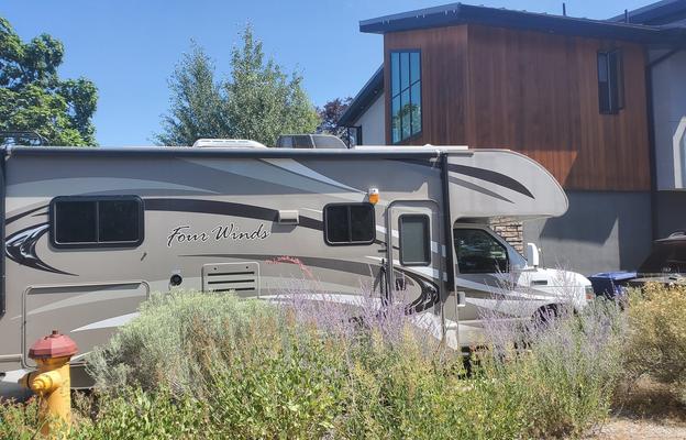 2013 Thor Motor Coach Four Winds 24C