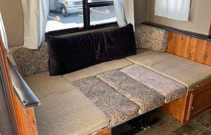 2013 Keystone Hideout Family Travel Trailer