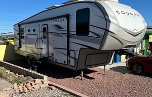 2023 Keystone RV Cougar Half-Ton 29RKS RV rental photo 1