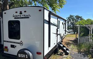 2022 Heartland North Trail 26DBS RV rental photo 5
