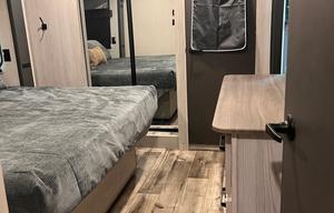 Spacious Family Friendly Luxury 5th Wheel 2BR/2BA