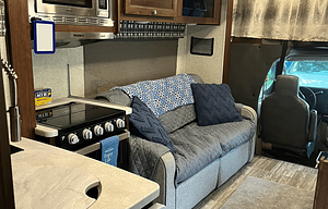 2019 Sunseeker 2860DS Ford RV rental photo 26