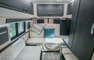American Patriot Mercedes Luxury Camper Van Seats5
