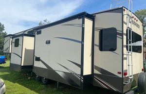 2016 Prime Time RV Crusader 380MBH