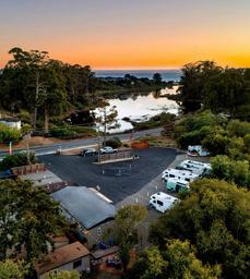 Beach RV Pleasure Point