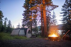 Campfire at Hyatt Lake Campground