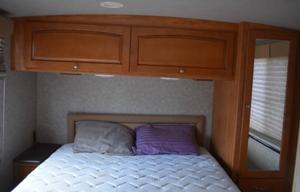 2010 Winnebago Vista 30W