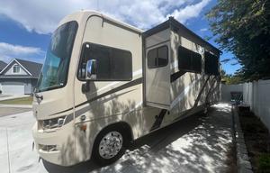 2020 Georgetown GT3 bunkhouse